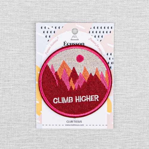 IRON-ON PATCH LANDSCAPE CLIMB HIGHER - RED
